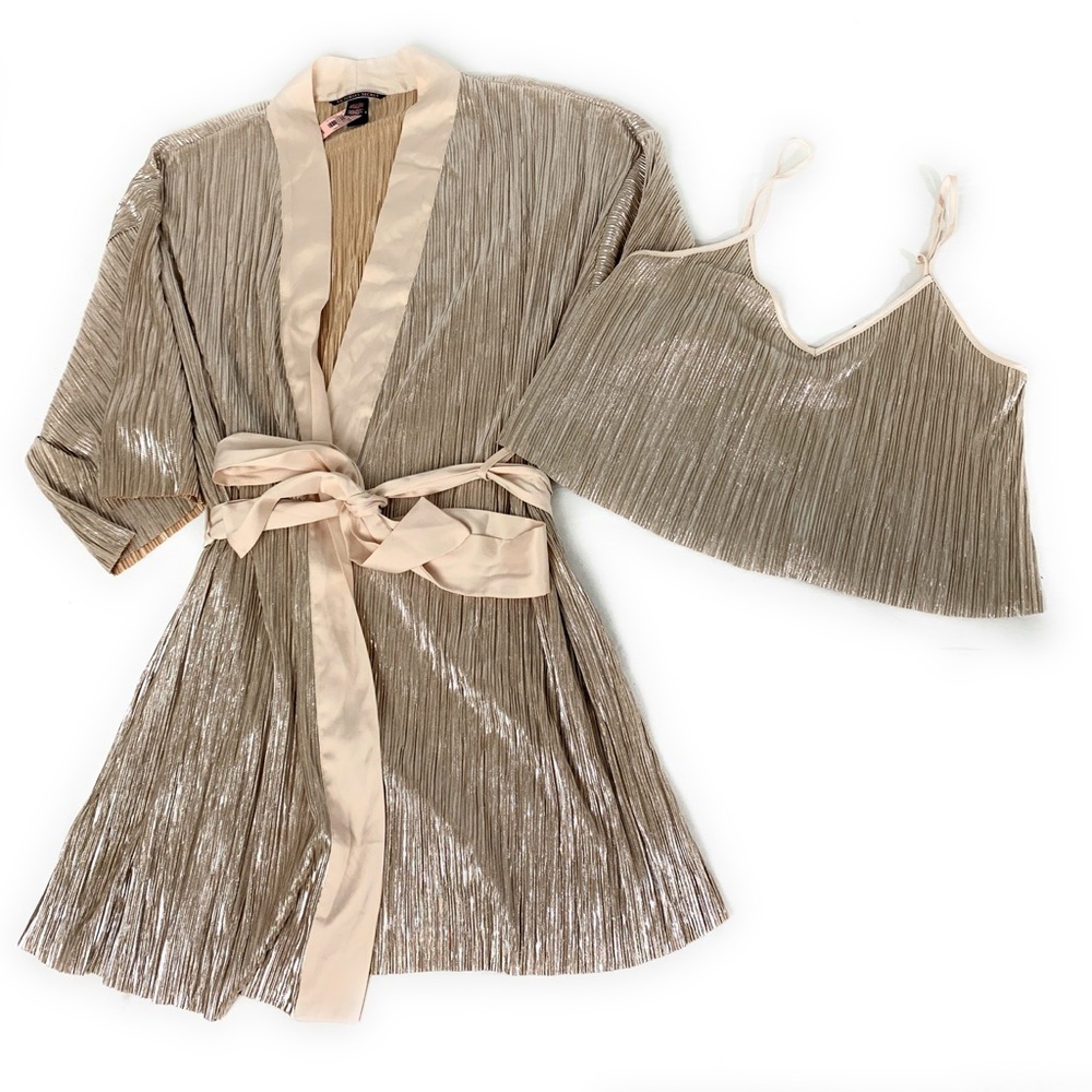 Victoria’s Secret gold kimono robe sold - Picture 1 of 3
